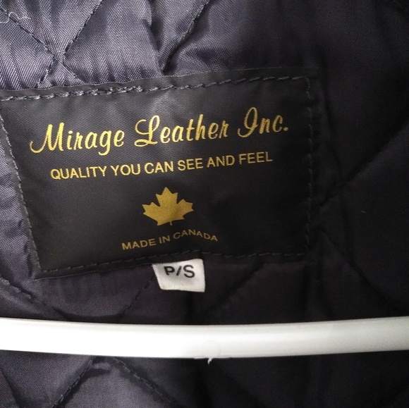 Vintage Leather Motorcycle Jacket. EUC. - Picture 2 of 3